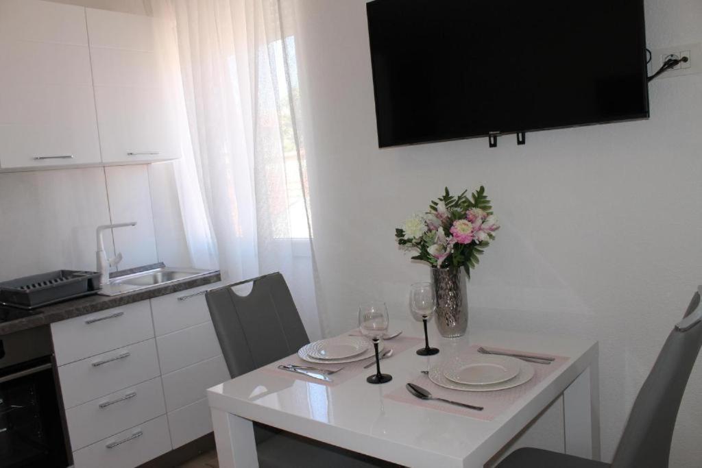 Jeta 2 Studio & Rooms Zadar Luaran gambar